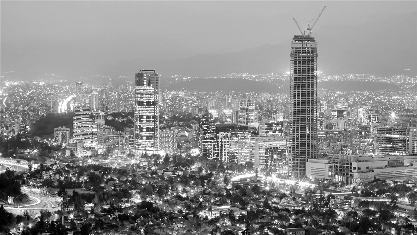 Vista nocturna de Santiago